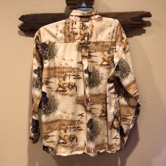 North River Outfitters Hunting Dogs Button Up Shirt - Picture 5 of 9